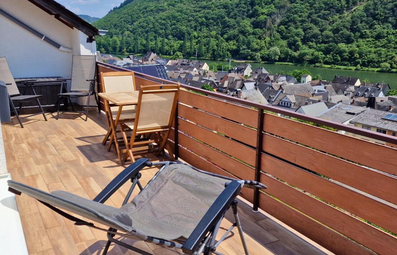 Riesling Appartement For 2 - 4 People - Billiards - Balcony With Mosel View - Parking - Wine Barrel Bar - Fully Equipped Kitchen - Netflix - Waiputv - 3 Km From Cochem Клоттен Экстерьер фото