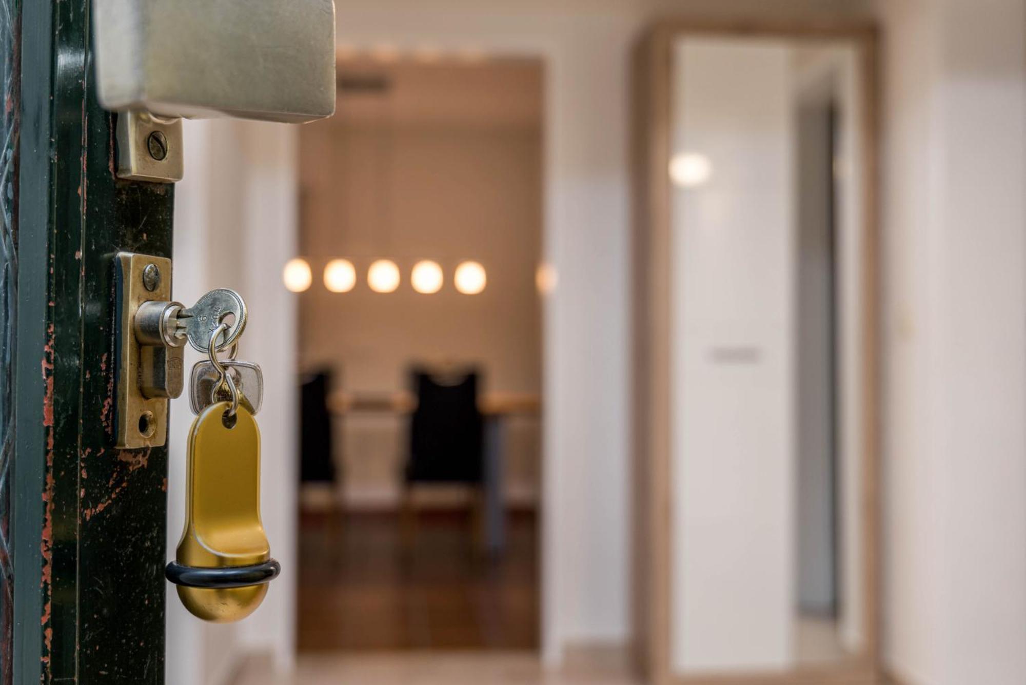 Riesling Appartement For 2 - 4 People - Billiards - Balcony With Mosel View - Parking - Wine Barrel Bar - Fully Equipped Kitchen - Netflix - Waiputv - 3 Km From Cochem Клоттен Экстерьер фото